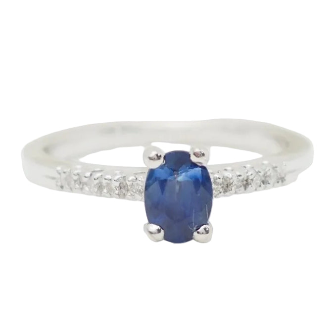 Bague solitaire en or blanc, saphir et diamants - Castafiore