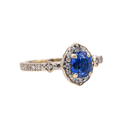 Bague Solitaire en or blanc, saphir et diamants - Castafiore