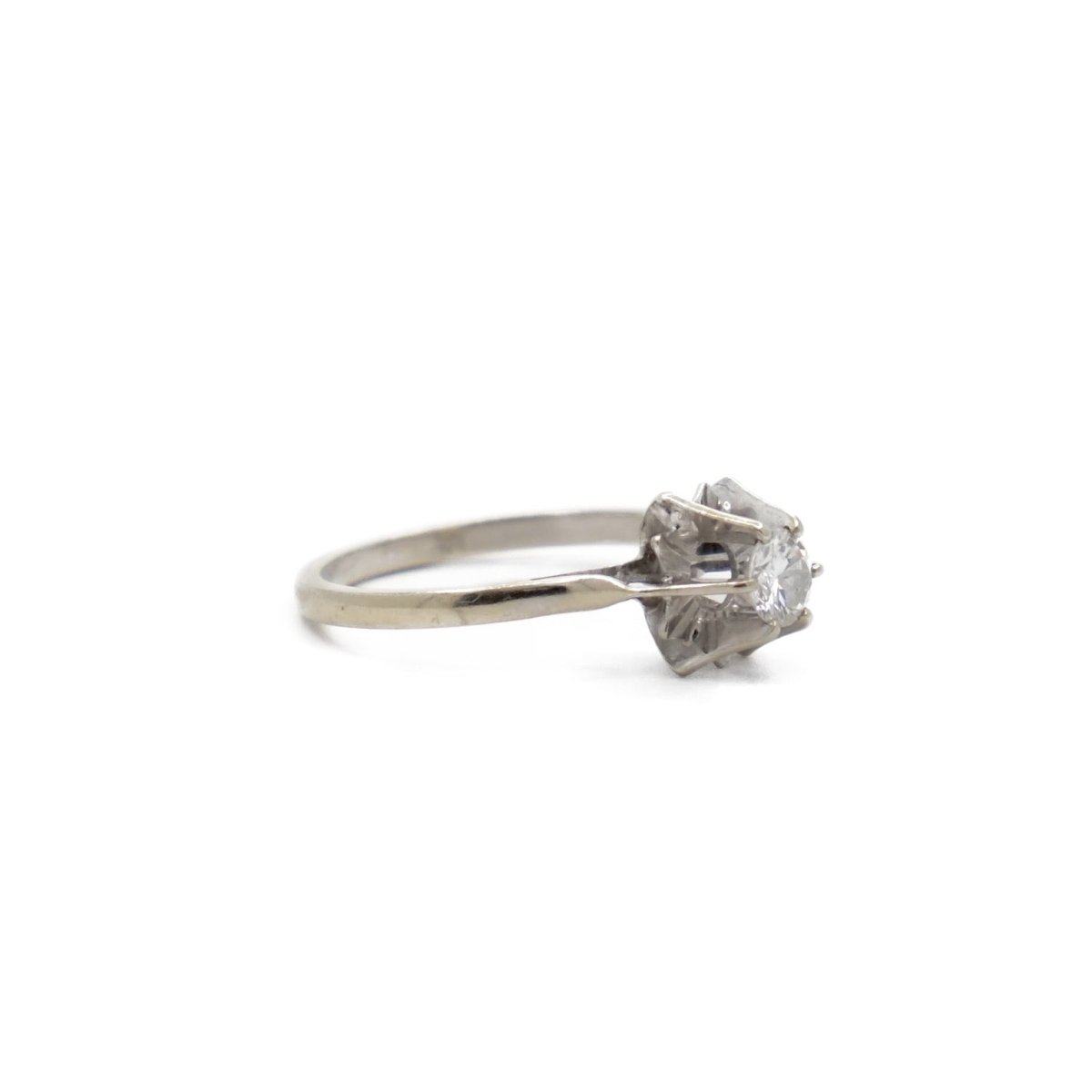 Bague solitaire en or gris et diamant - Castafiore