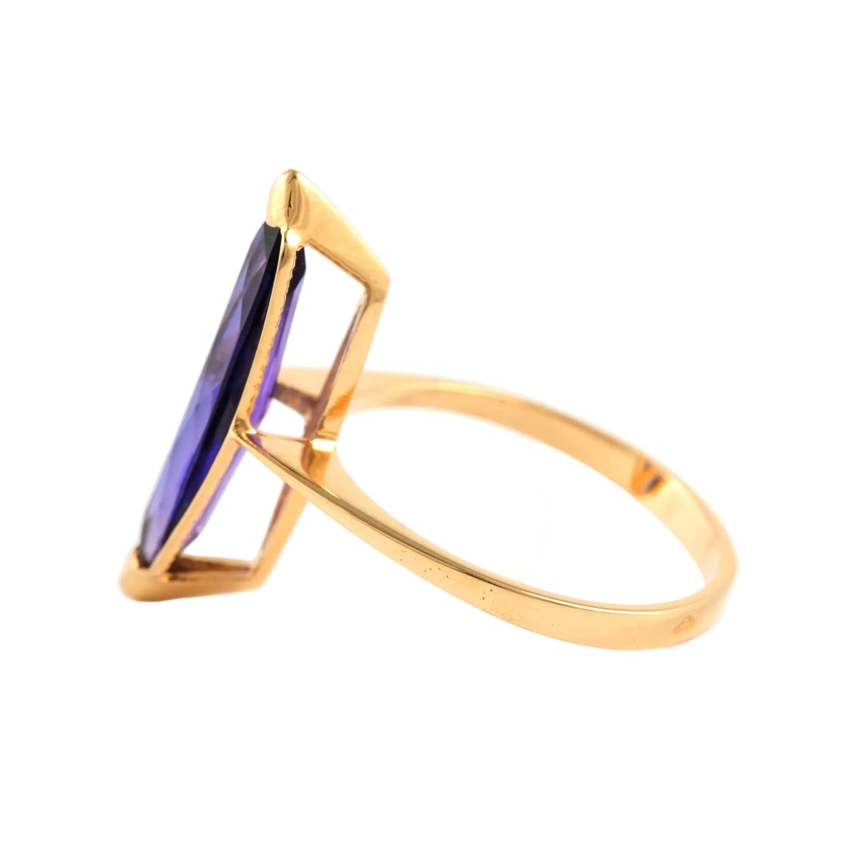 Bague Solitaire en or jaune et améthyste - Castafiore