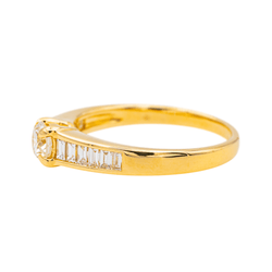 Bague Solitaire en or jaune et diamant - Castafiore