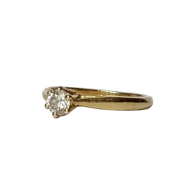 Bague Solitaire en or jaune et diamant - Castafiore