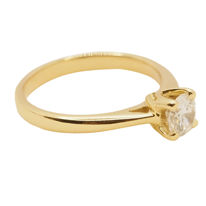 Bague solitaire en or jaune et diamant - Castafiore