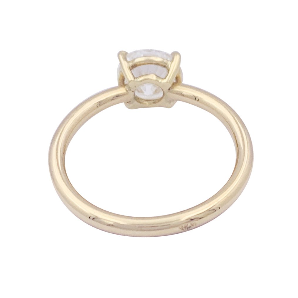 Bague solitaire en or jaune et diamant - Castafiore