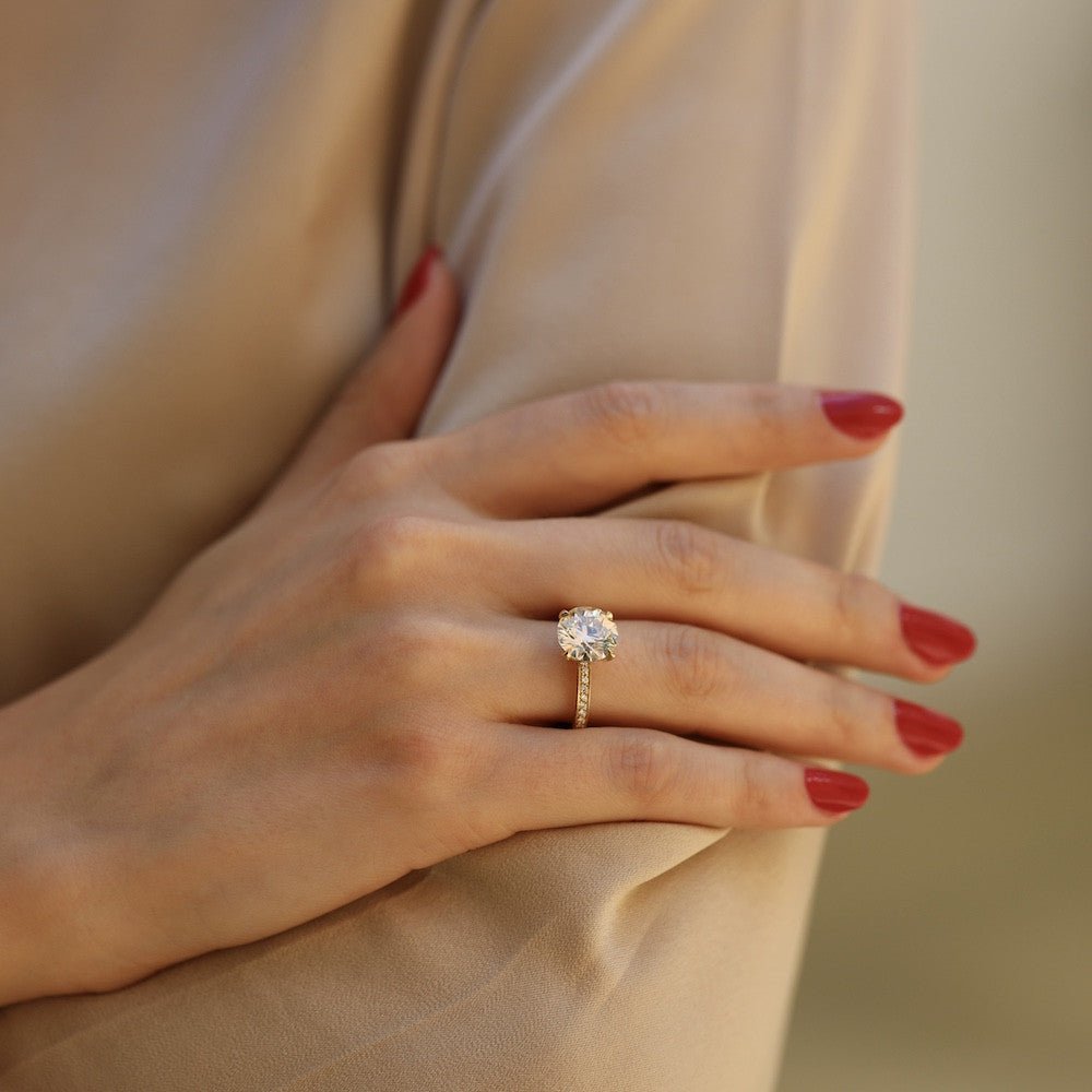 Bague Solitaire en or jaune et diamants - Castafiore