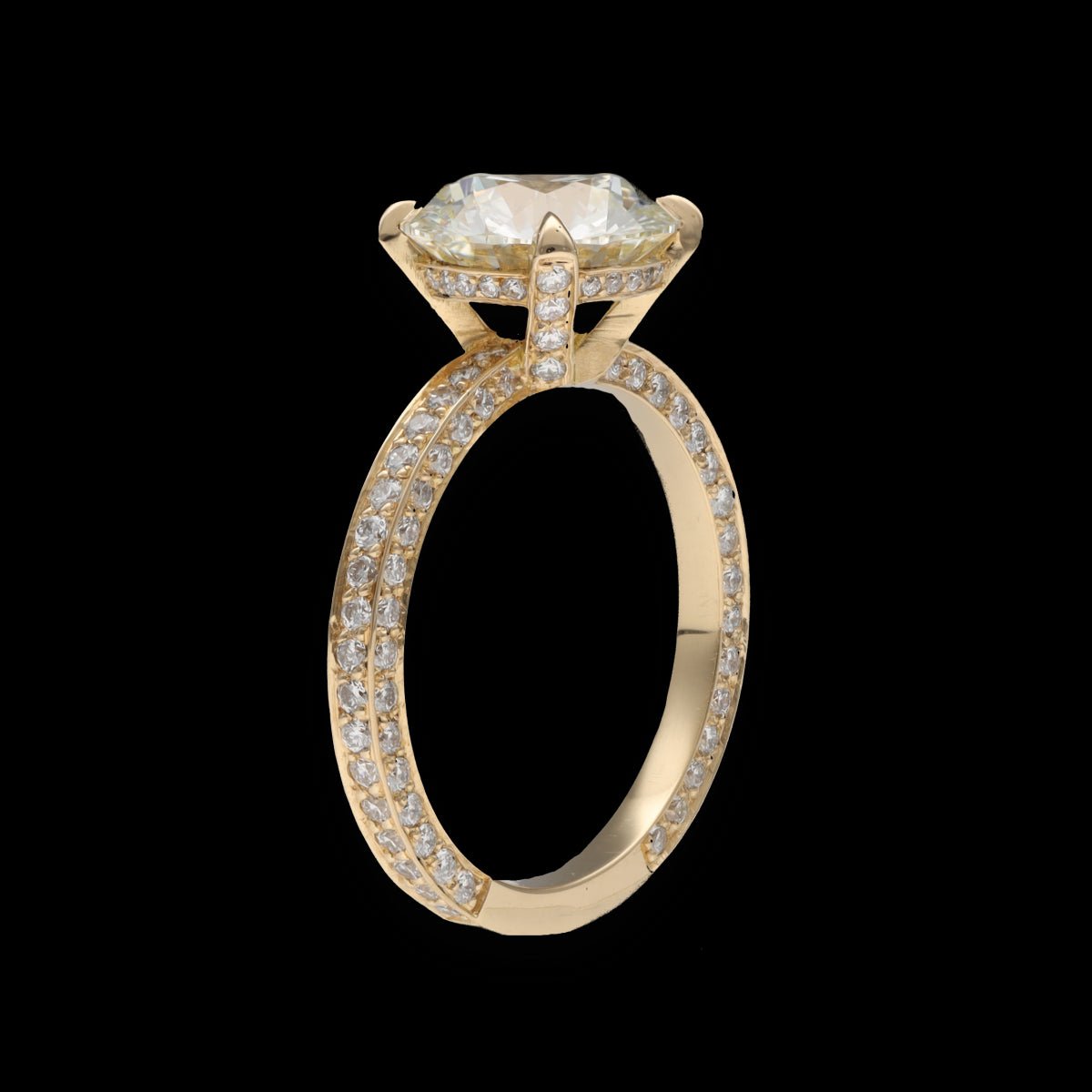 Bague Solitaire en or jaune et diamants - Castafiore