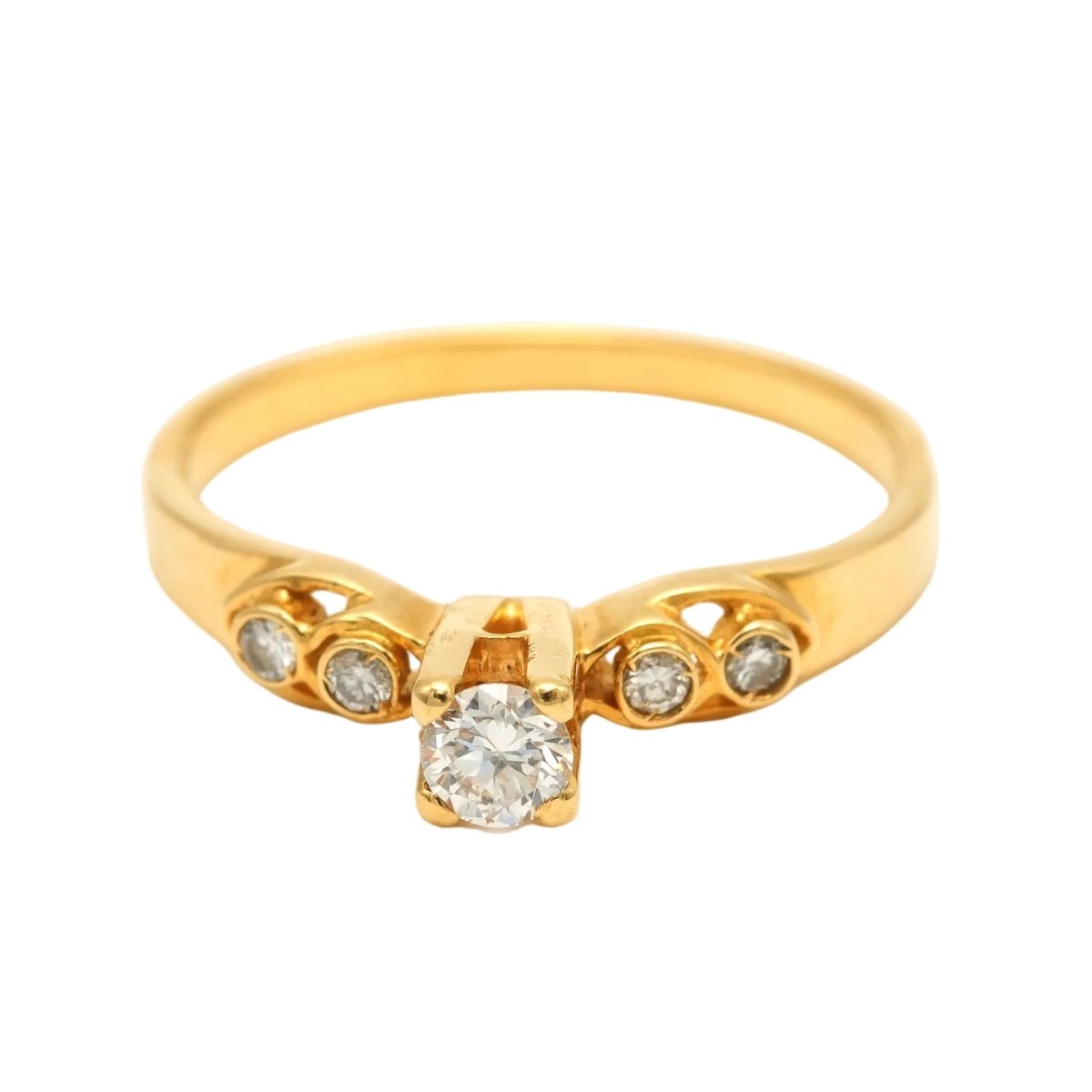 Bague Solitaire en or jaune et diamants - Castafiore