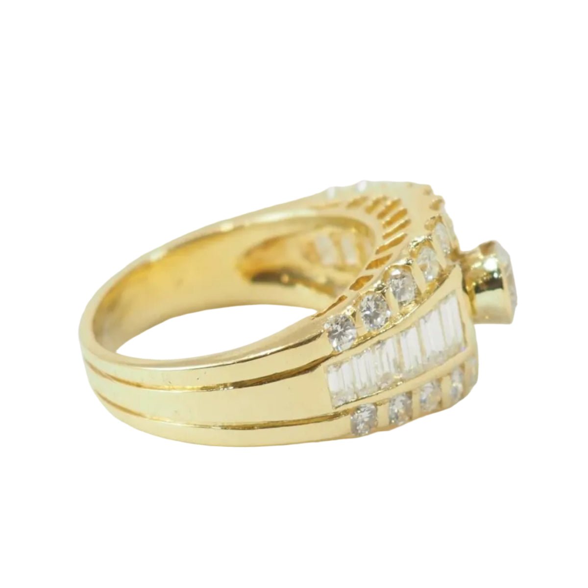 Bague Solitaire en or jaune et diamants - Castafiore