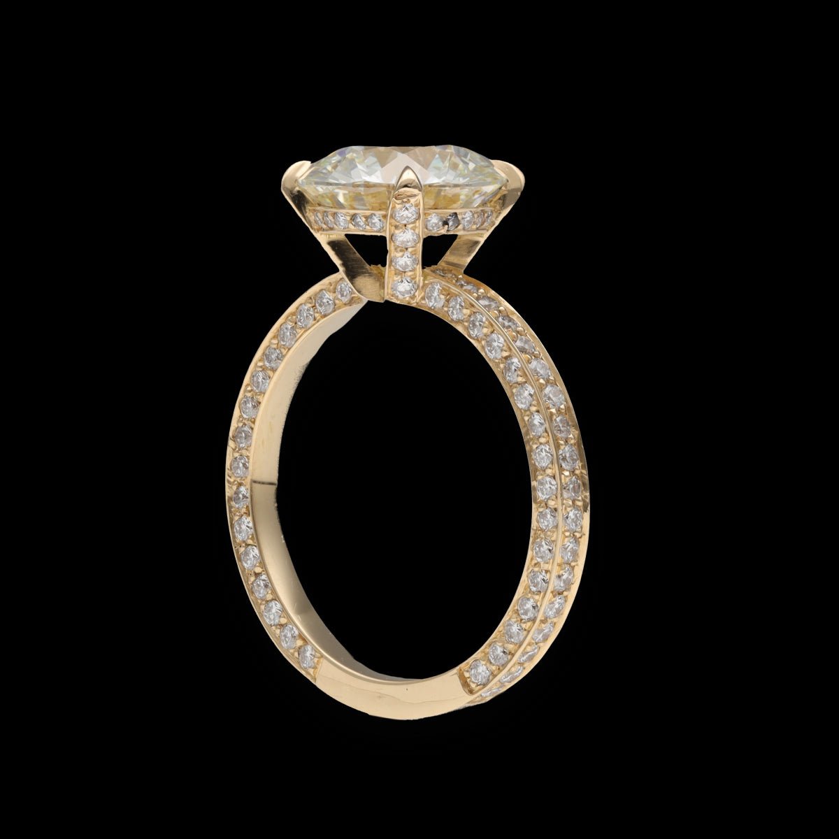 Bague Solitaire en or jaune et diamants - Castafiore