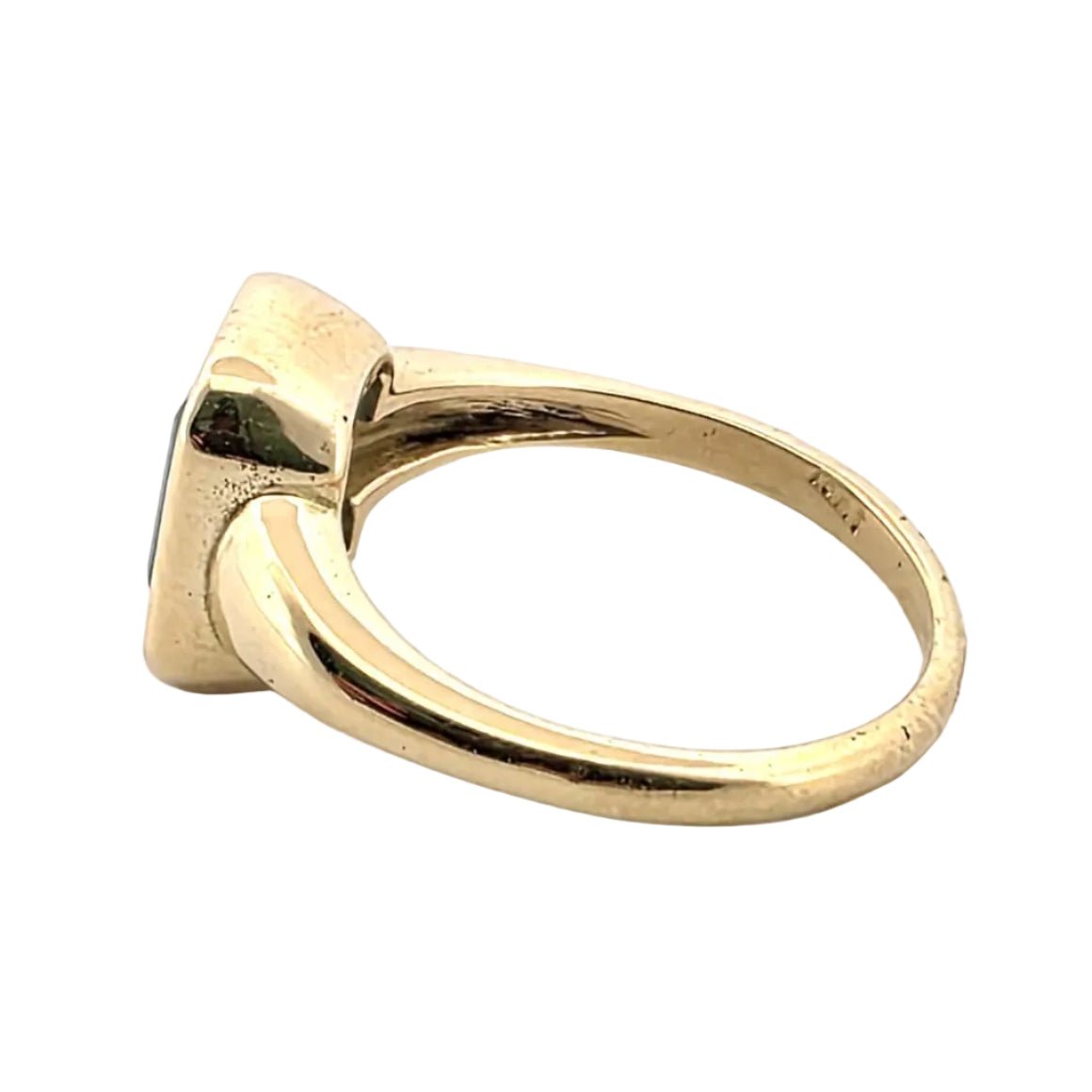 Bague Solitaire en or jaune et émeraude - Castafiore