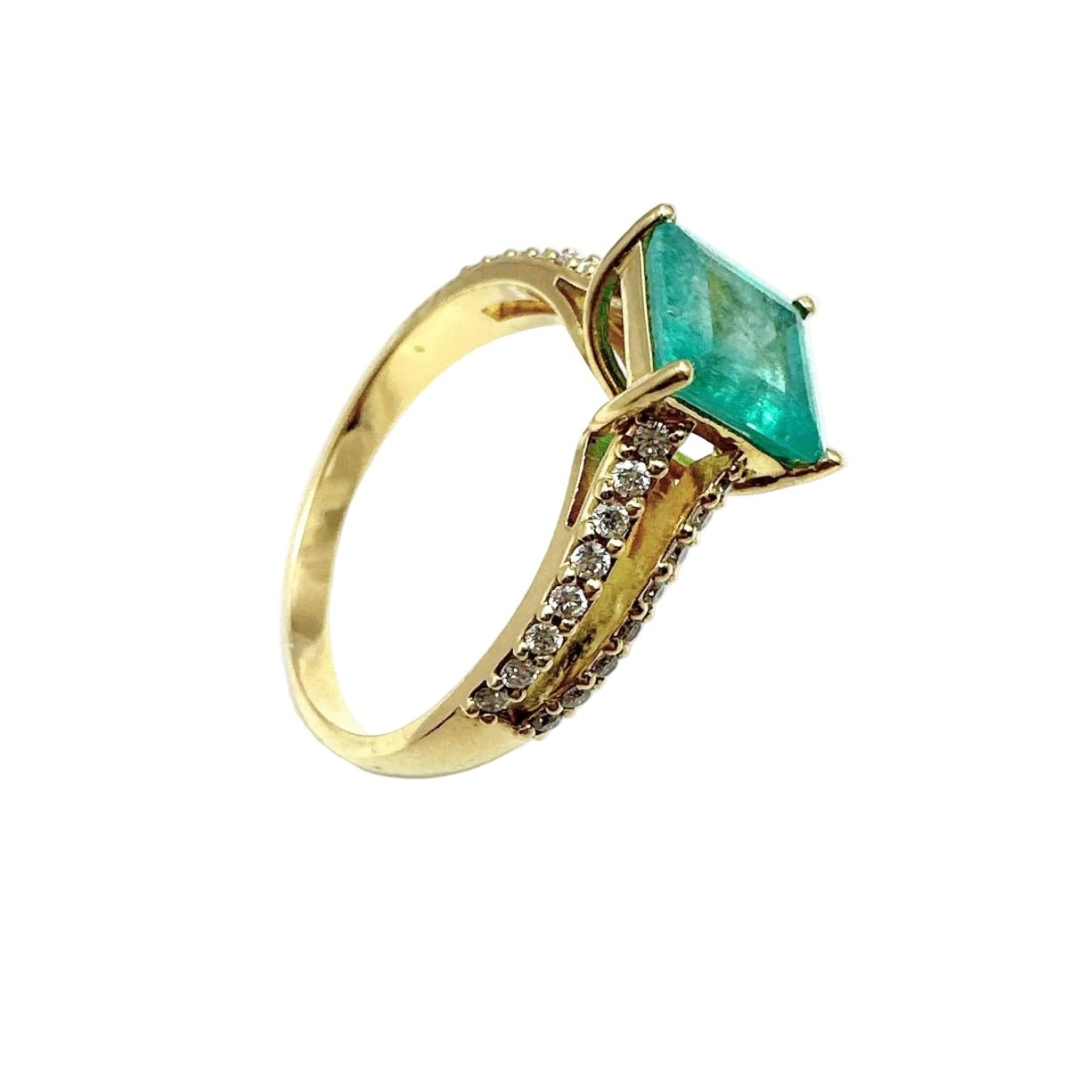 Bague Solitaire en or jaune et émeraude - Castafiore