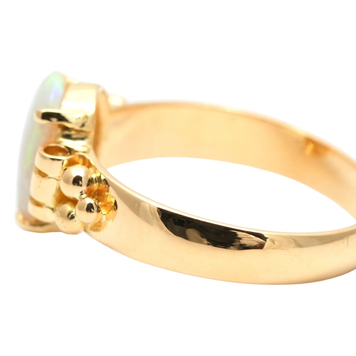 Bague Solitaire en or jaune et opale - Castafiore