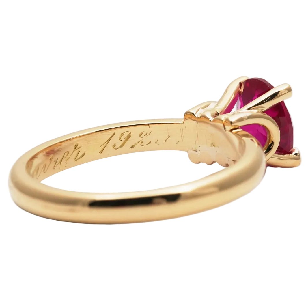 Bague Solitaire en or jaune et rubis - Castafiore