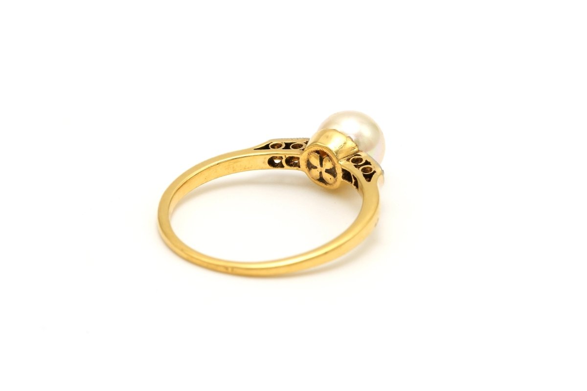 Bague Solitaire en or jaune, perle et diamants - Castafiore