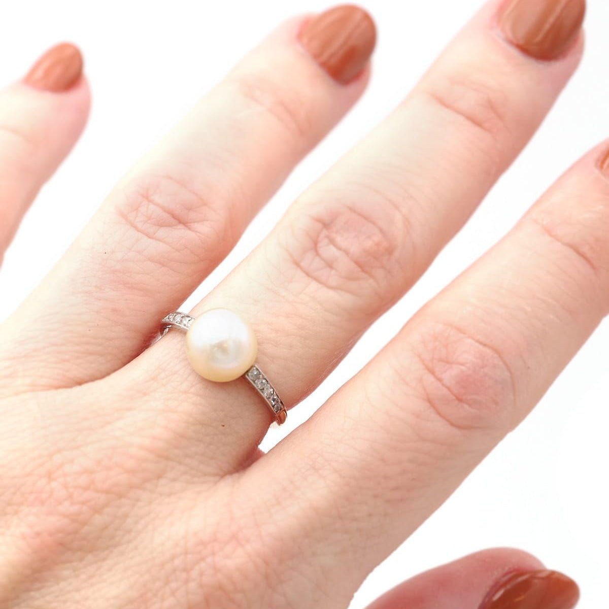 Bague Solitaire en or jaune, platine, perles et diamants - Castafiore