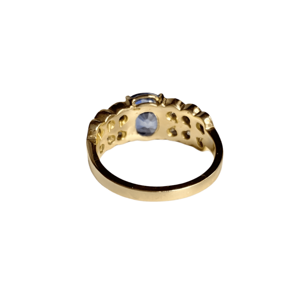 Bague Solitaire en or jaune, saphir et diamants - Castafiore
