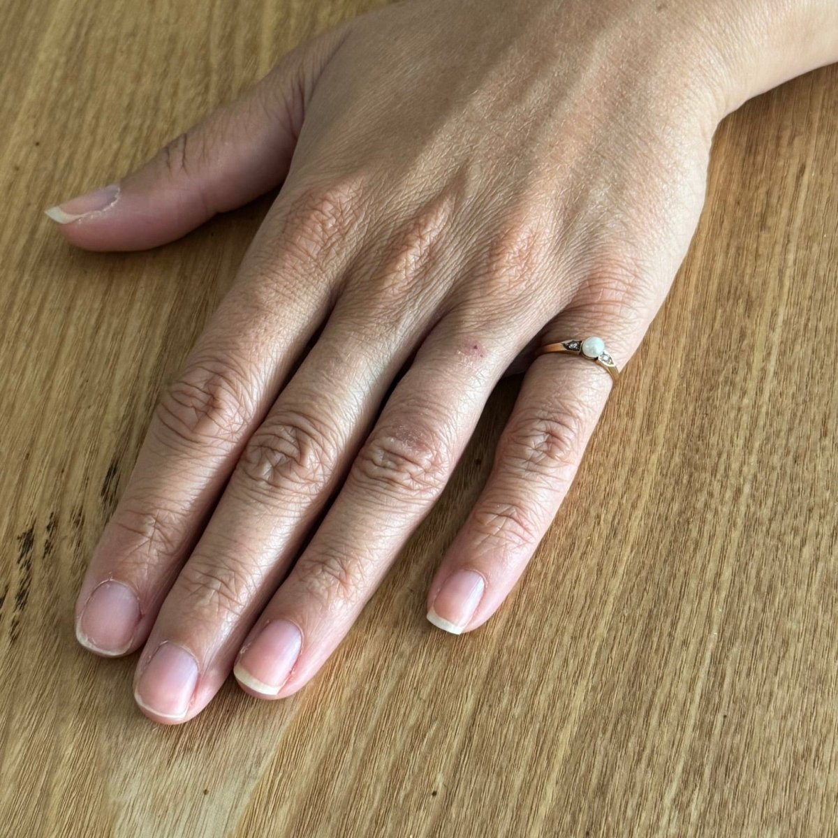 Bague Solitaire en or rose, perle et diamants - Castafiore