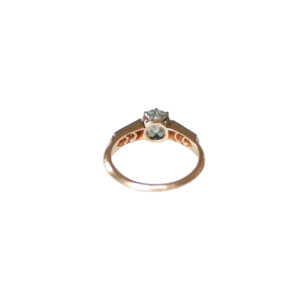 Bague solitaire en or rose, platine, et diamant - Castafiore