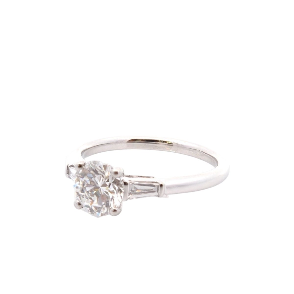 Bague Solitaire en platine et diamants - Castafiore