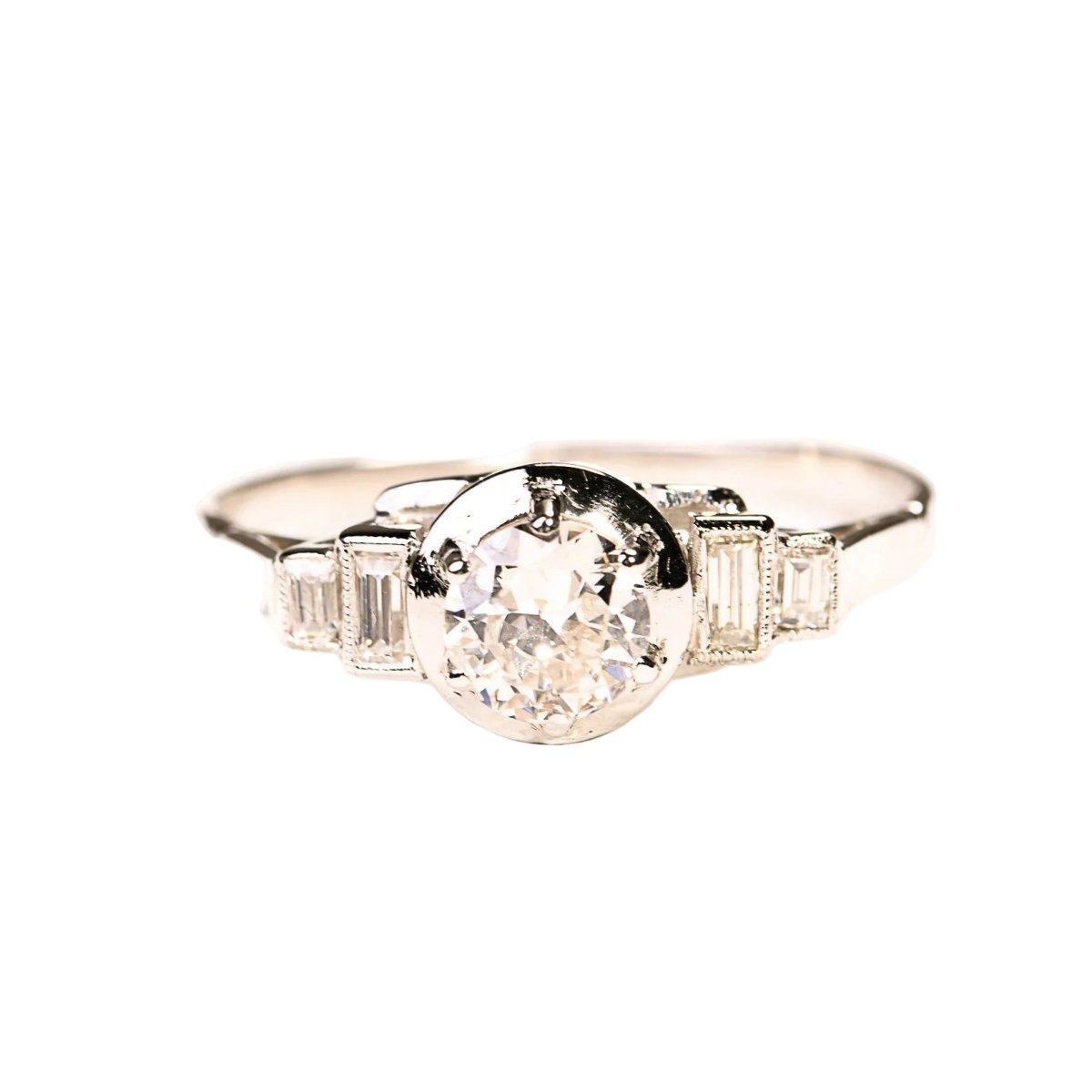 Bague Solitaire en platine et diamants - Castafiore