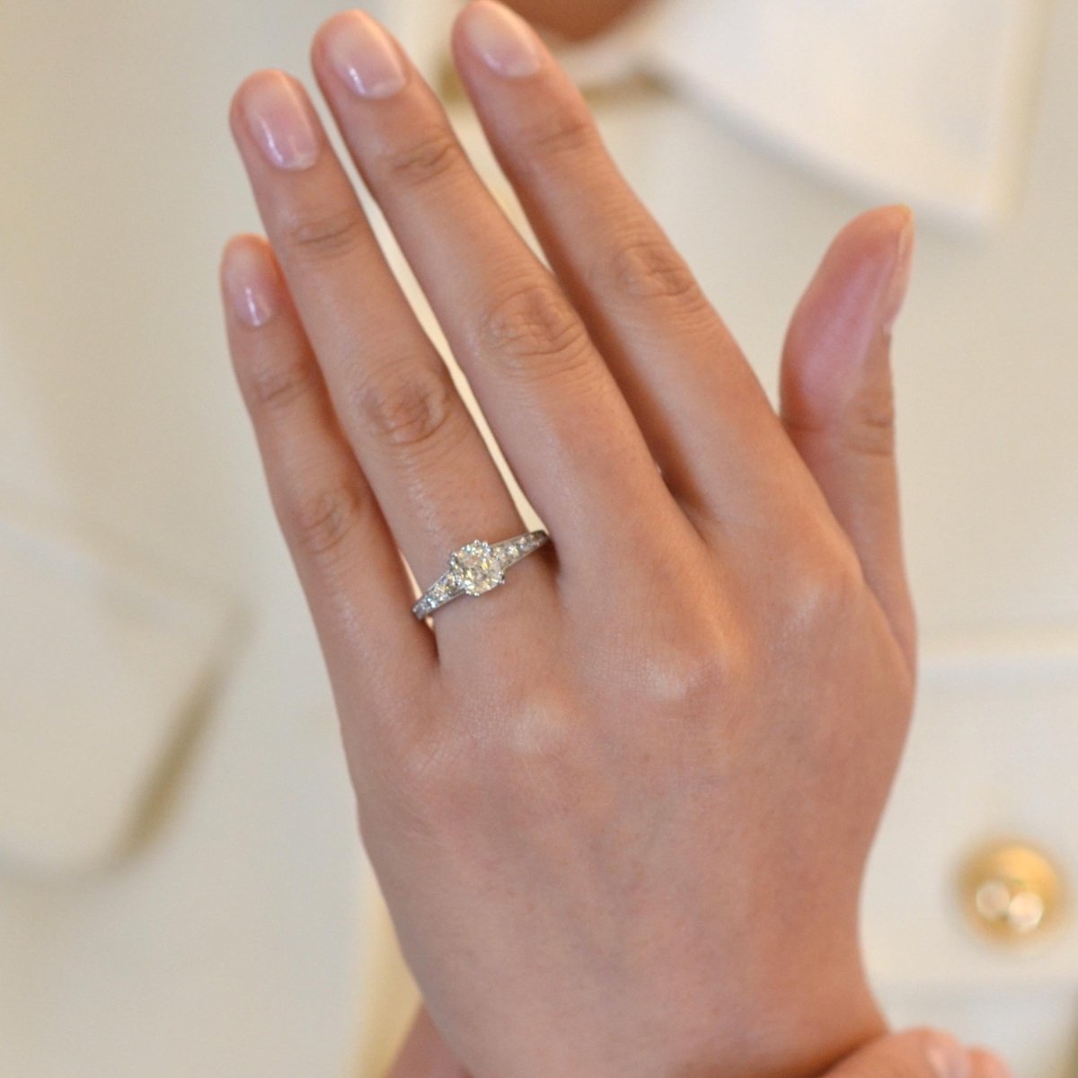 Bague Solitaire en platine et diamants - Castafiore