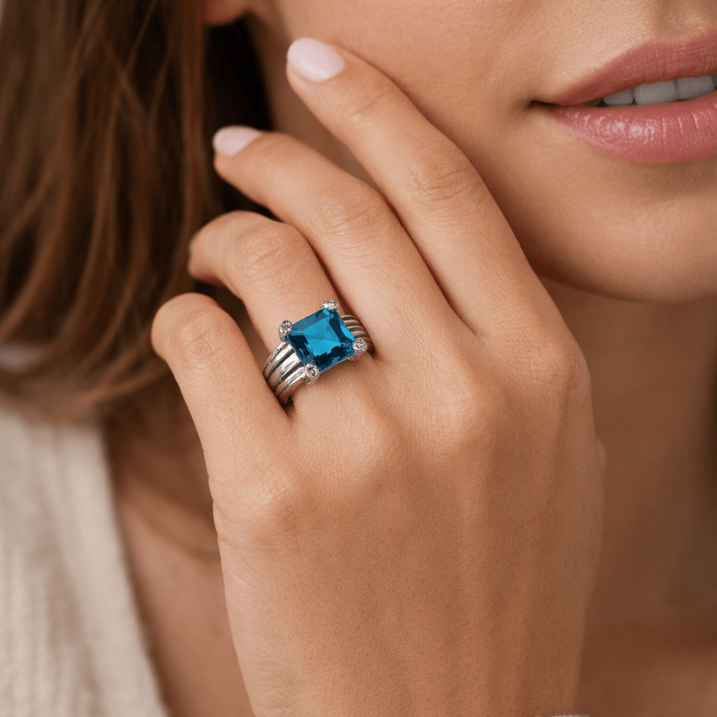 Bague Solitaire en platine et topaze - Castafiore