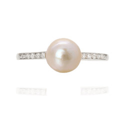 Bague Solitaire en platine, perle et diamants - Castafiore