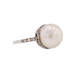 Bague Solitaire en platine, perle et diamants - Castafiore