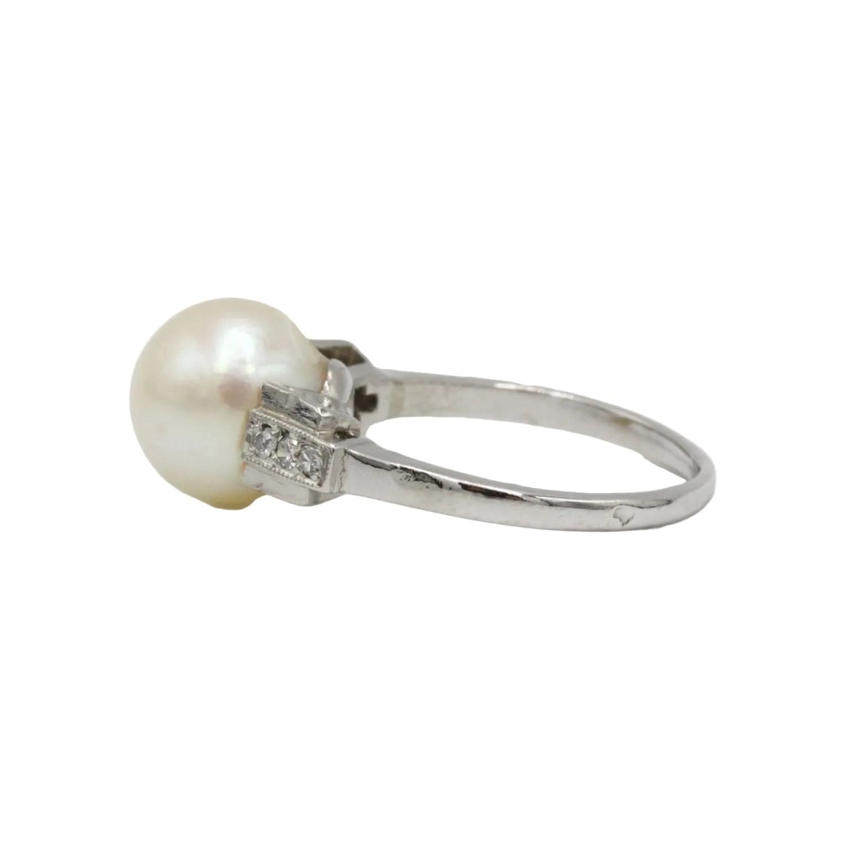 Bague Solitaire en platine, perle et diamants - Castafiore