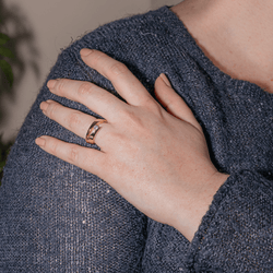 Bague Solitaire GAREL en or rose et diamant - Castafiore