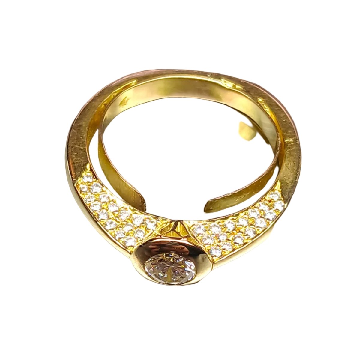 Bague Solitaire KORLOFF en or jaune et diamants - Castafiore