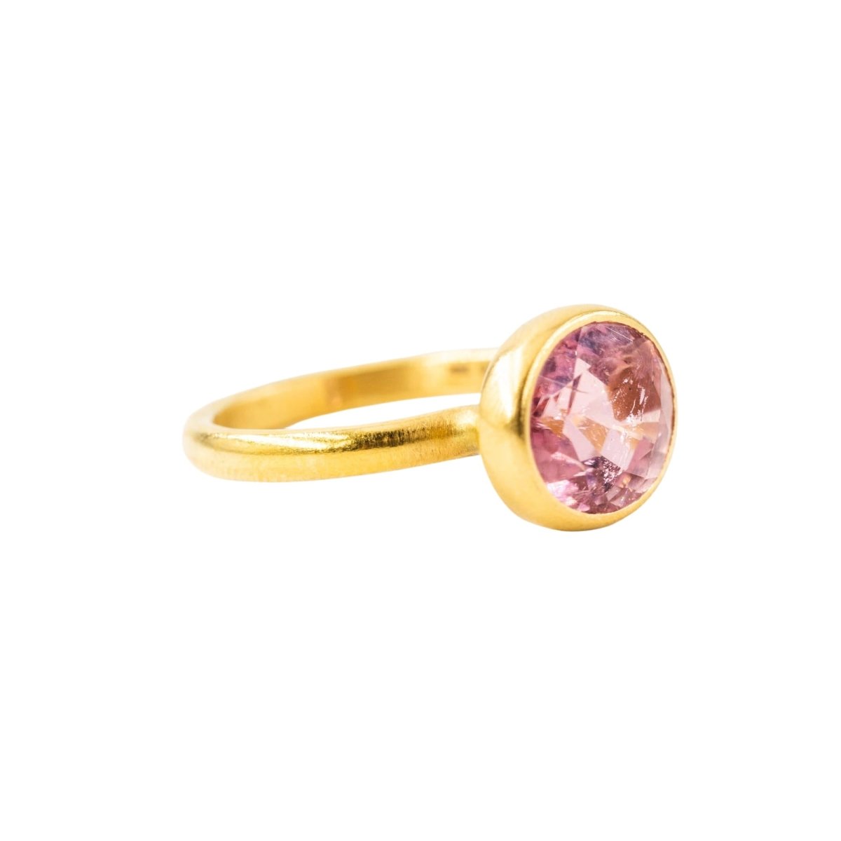 Bague Solitaire MARIE-HÉLÈNE DE TAILLAC "Princesse" en or jaune et tourmaline rose - Castafiore