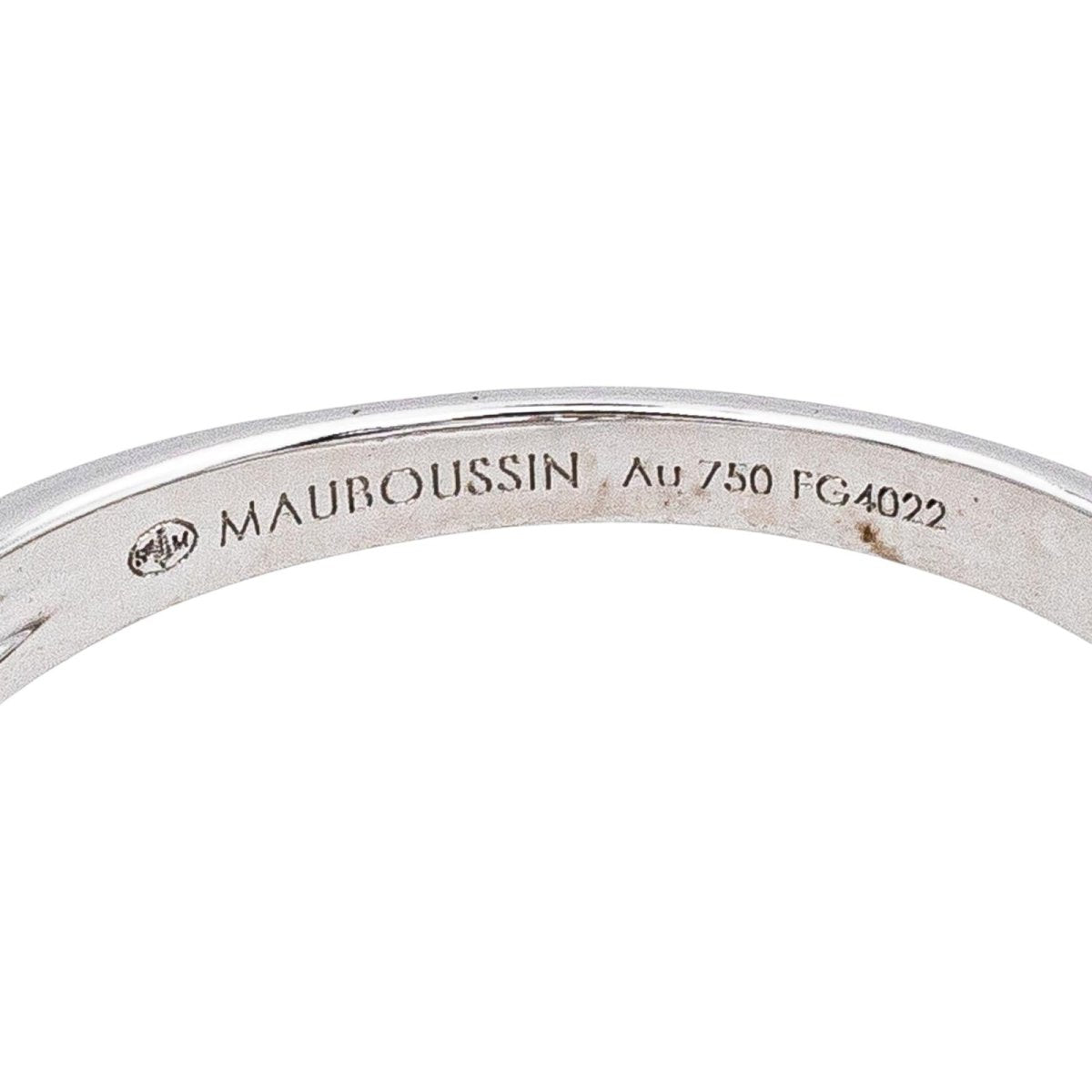 Bague Solitaire MAUBOUSSIN "Chance of Love" en or blanc, saphir et diamants - Castafiore