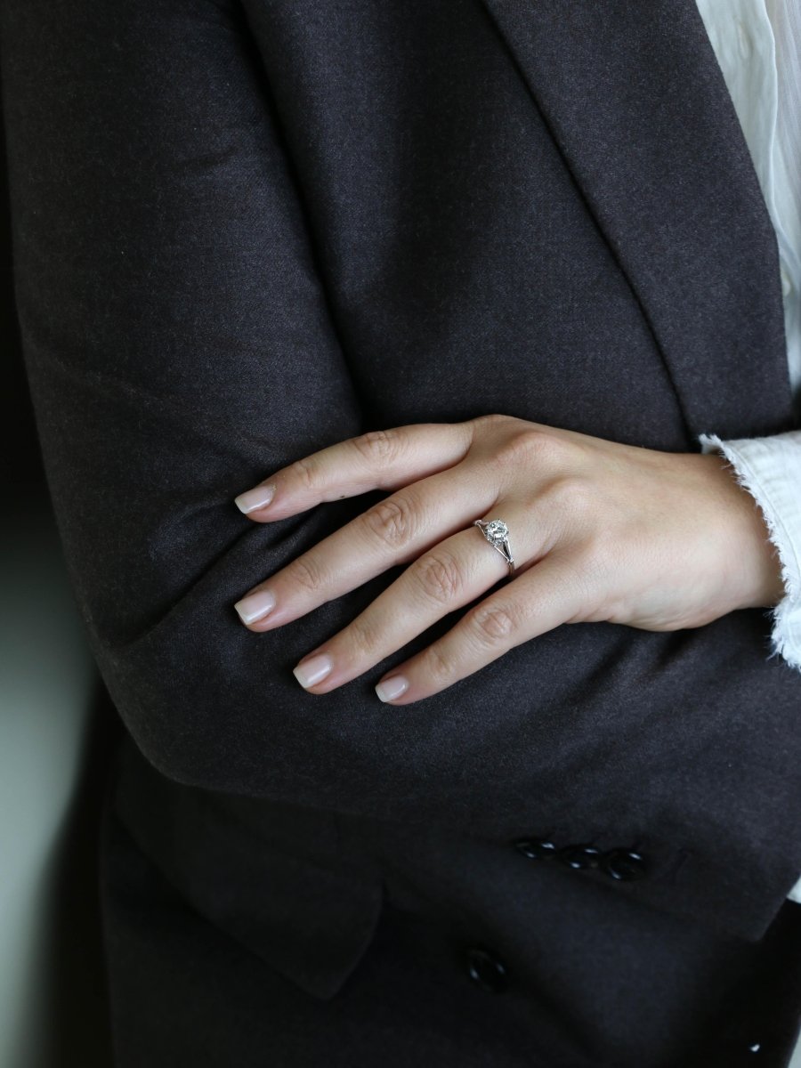 Bague solitaire or blanc diamant 0,70 ct - Castafiore