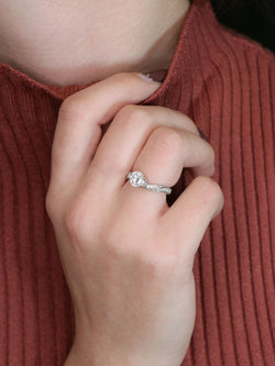 Bague solitaire or blanc diamants taille brillant 0,90 ct - Castafiore