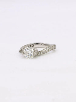 Bague solitaire or blanc diamants taille brillant 0,90 ct - Castafiore