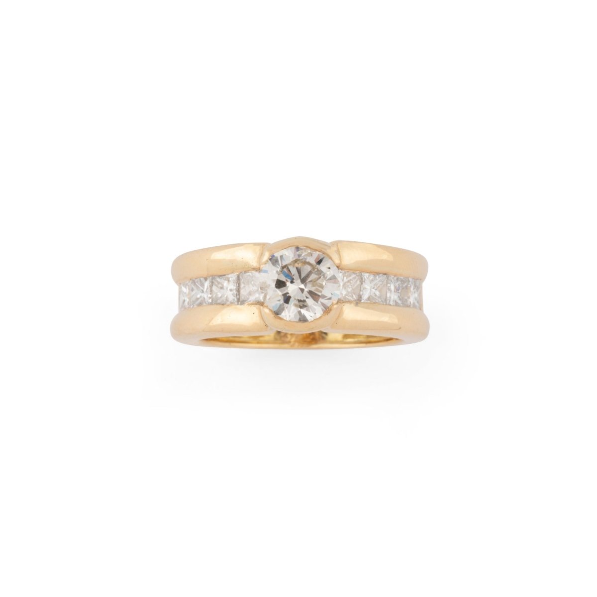 Bague solitaire ornée d'un diamant taille brillant d'environ 1,21 cts - Castafiore