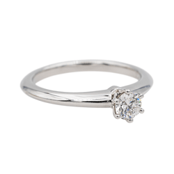 Bague Solitaire TIFFANY & CO. en platine et diamant - Castafiore