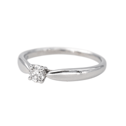 Bague Solitaire TIFFANY & CO "Harmony" en platine et diamant - Castafiore