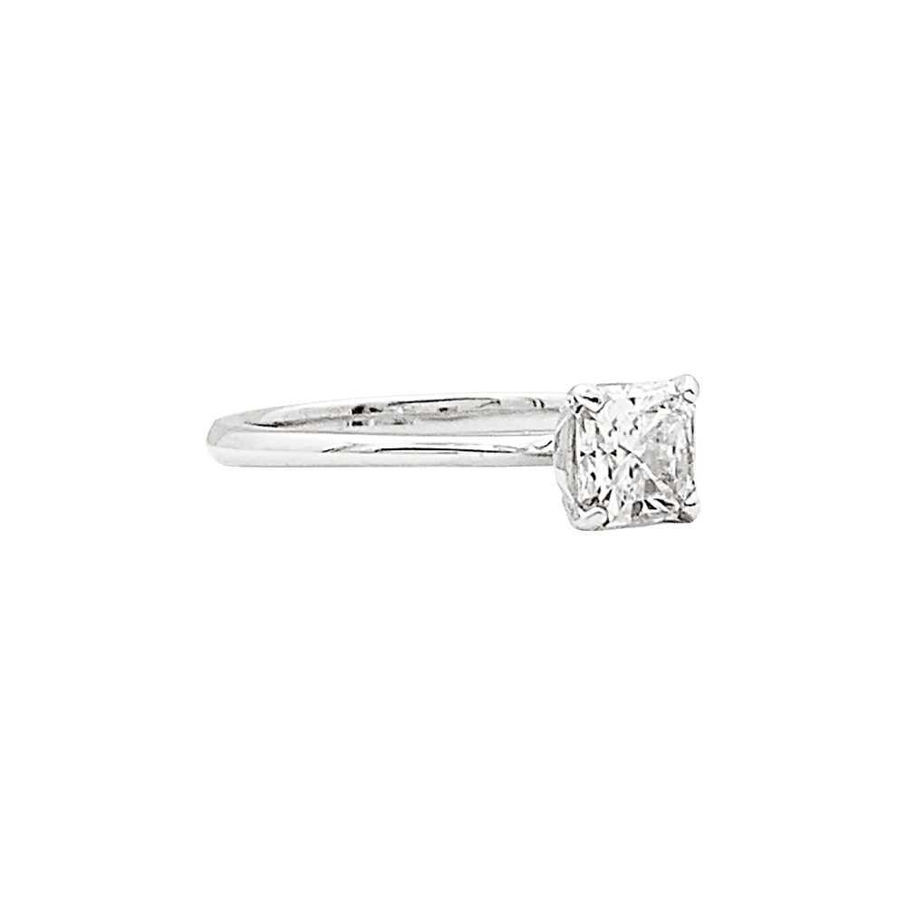 Ring Tiffany & Co solitaire, "True", paltinium and diamond.