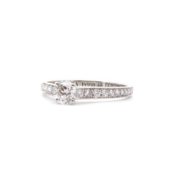 Bague Solitaire VAN CLEEF & ARPELS en platine et diamants - Castafiore