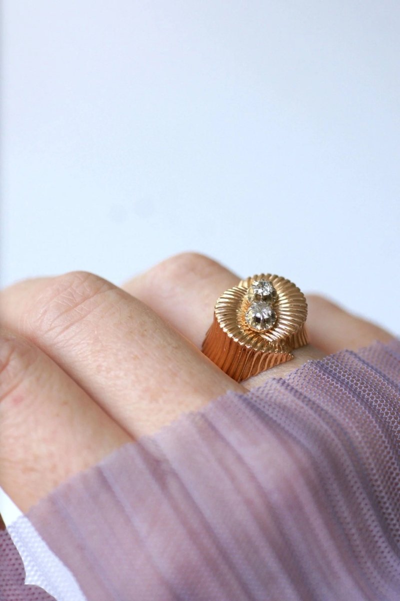 Bague spirale or rose et diamants - Castafiore