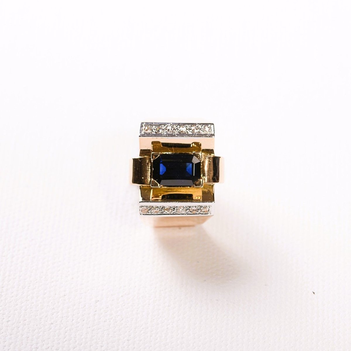 Bague Tank Art Déco saphir diamants en or jaune et blanc