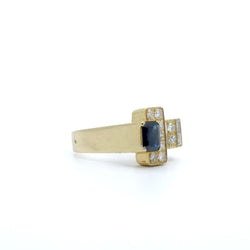 Bague tank asymétrique en or jaune et saphir - Castafiore