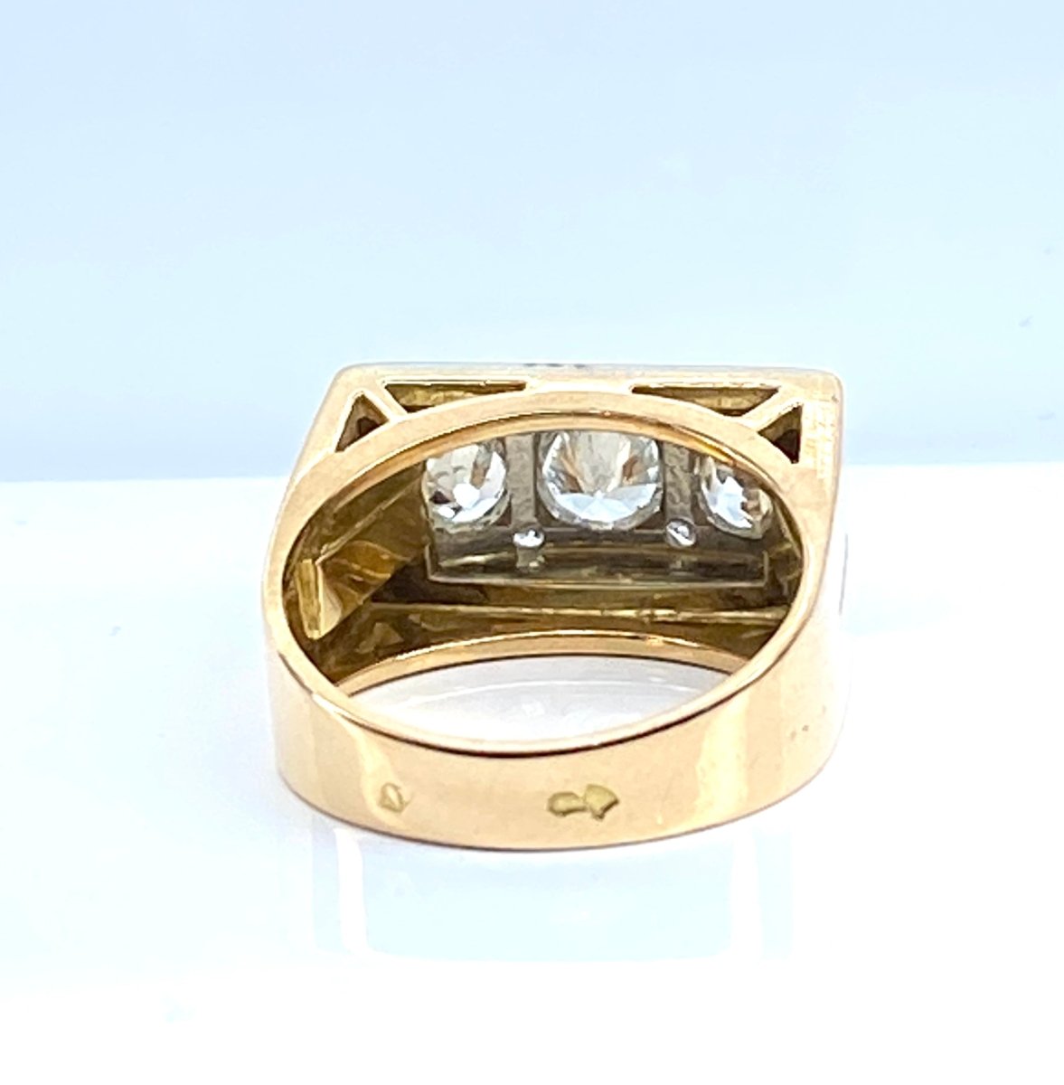 Bague Tank en or 18 carats et platine en diamants - Castafiore