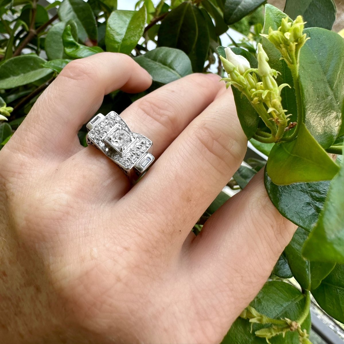 Bague Tank en or blanc et diamants - Castafiore