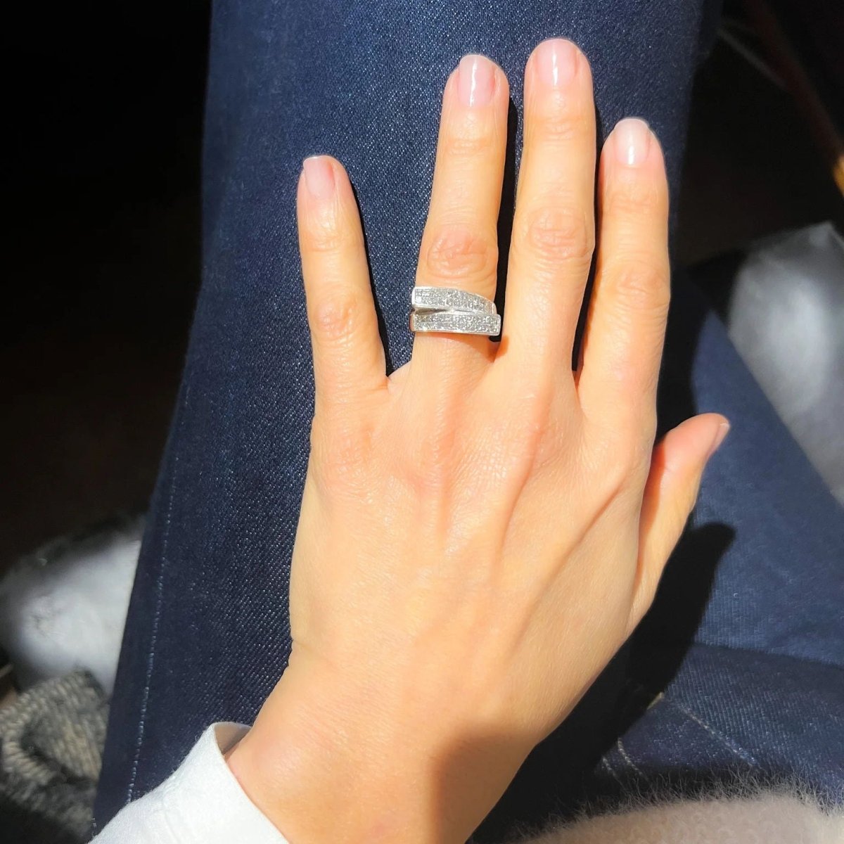 Bague Tank en or blanc et diamants - Castafiore