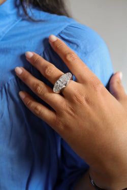 Bague Tank en or blanc et diamants - Castafiore