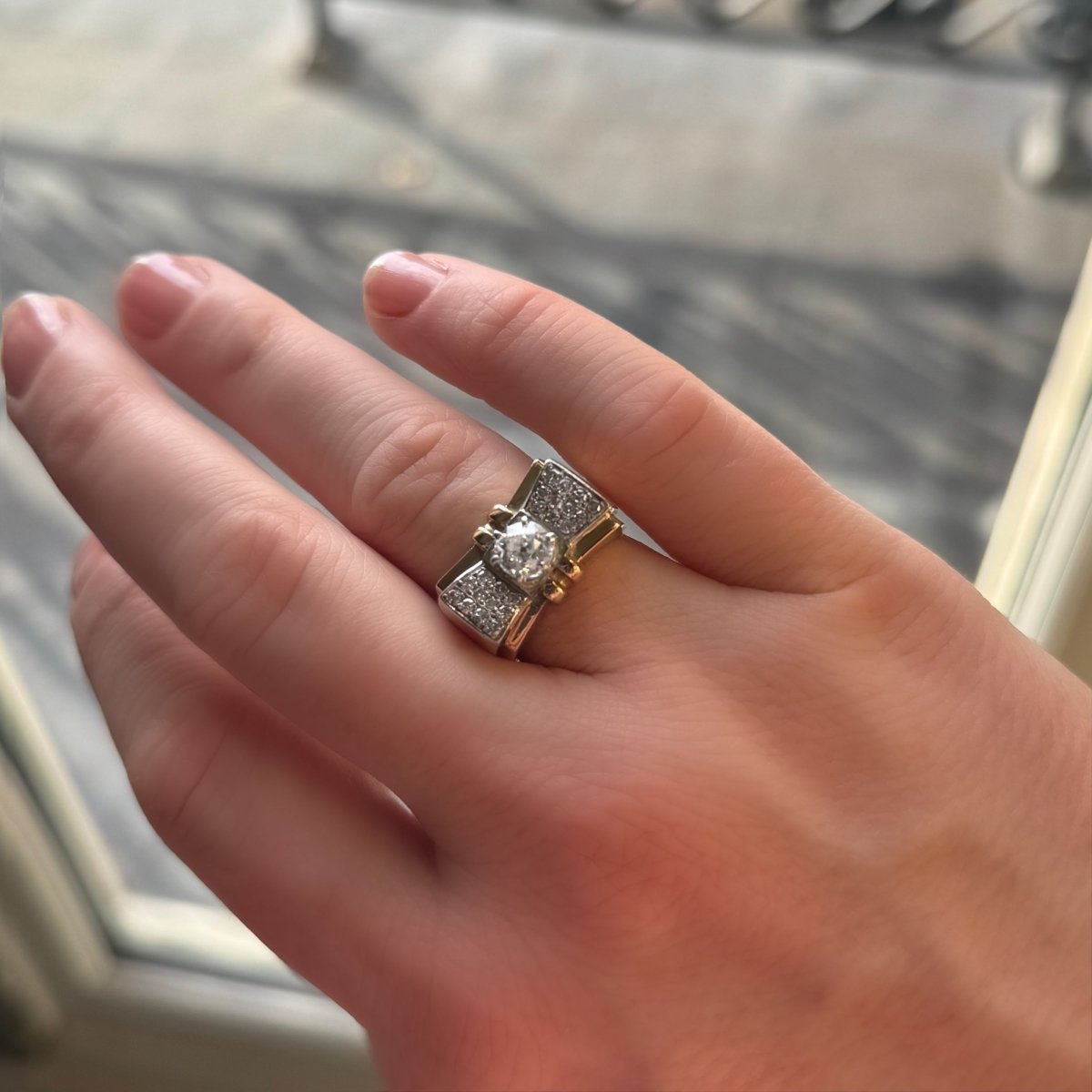 Bague Tank en or blanc, or jaune, platine et diamants - Castafiore