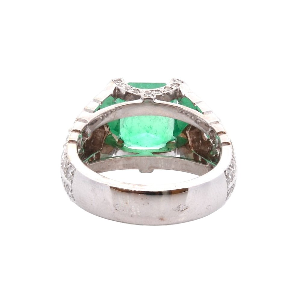 Bague Tank en or jaune, émeraude et diamants - Castafiore